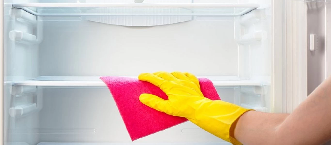 Πώς μπορείς να διατηρείς το ψυγείο σου καθαρό χωρίς κόπο